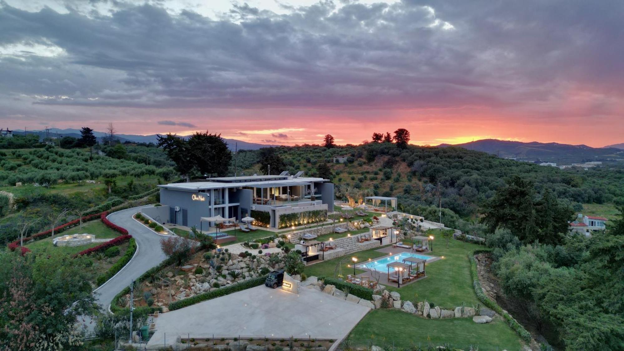 Olivenest Chania Executive Villa Perivolia  Exterior photo
